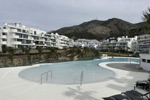 2 dormitorios Apartment en Benalmádena, Spain No. 109857