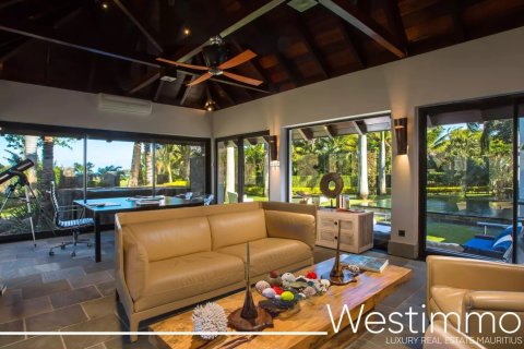 4 bedrooms Villa in Centre de Flacq, Mauritius No. 71513 12