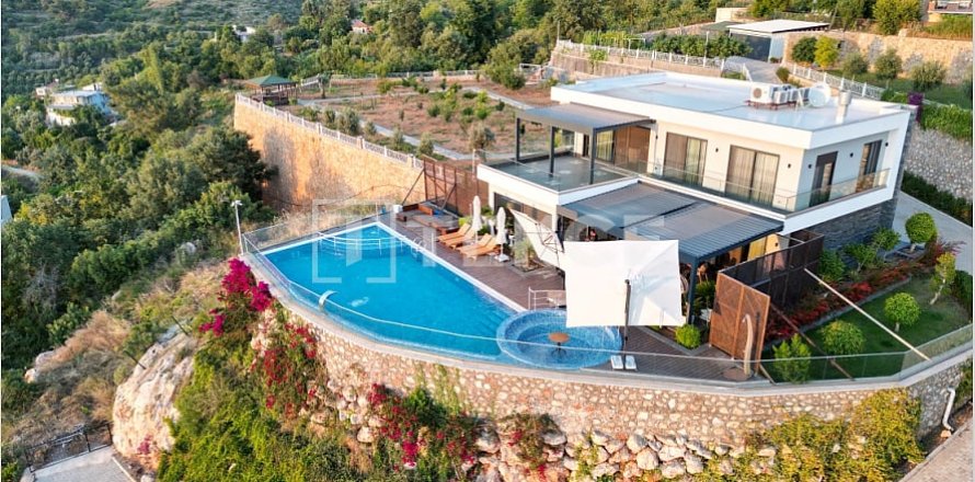 5 dormitorios Villa en Alanya, Turkey No. 95483