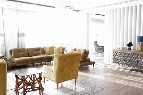 5 bedrooms Villa in Chau Lang, Vietnam No. 95483 8