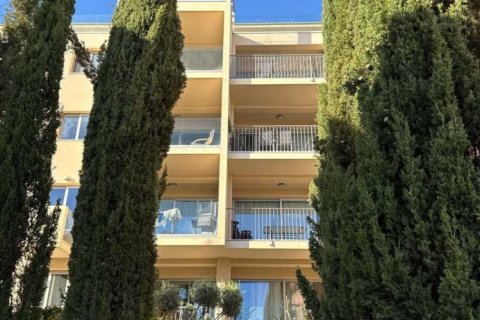 3 bedrooms Apartment in Paphos, Cyprus No. 104199 3