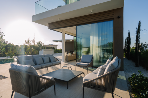 4 bedrooms House in Pegeia, Cyprus No. 101182 11