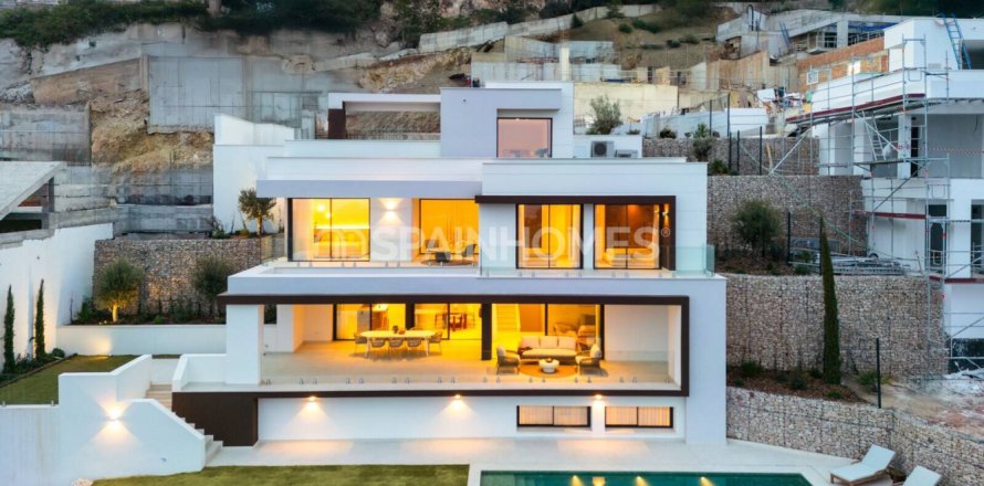 4 dormitorios Villa en Málaga, Spain No. 88240