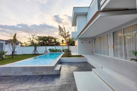 6 bedrooms House in Chiang Mai, Thailand No. 97782 3