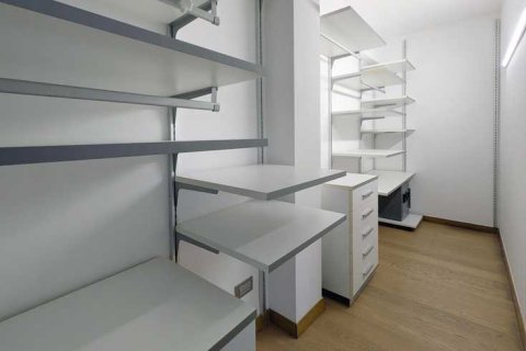 3 bedrooms Apartment in Mouttagiaka, Cyprus No. 77483 2