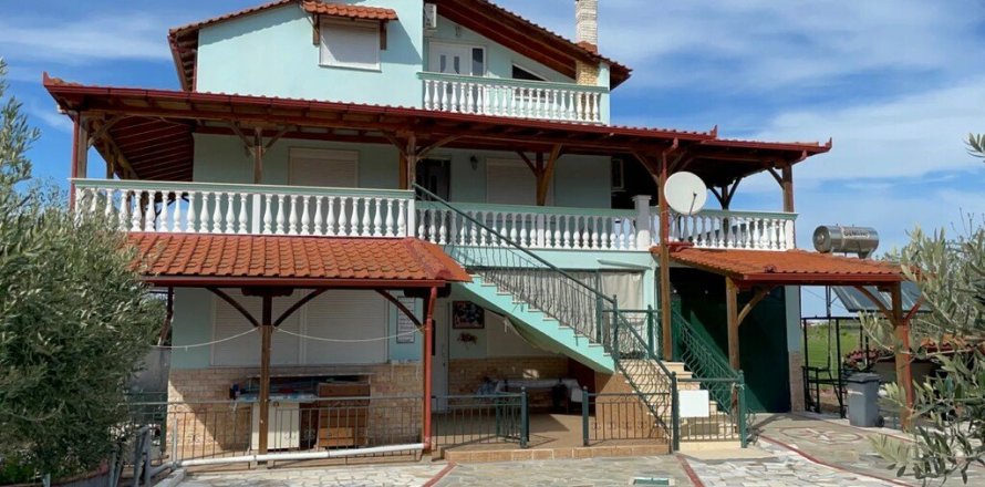 5 bedrooms House in Chalkidiki, Greece No. 108368