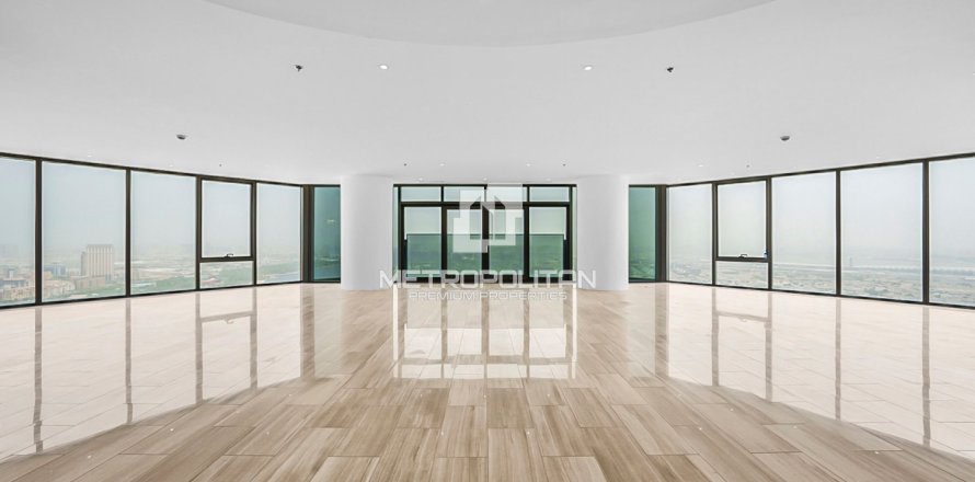 5 bedrooms Apartment in Culture Village, UAE No. 118501