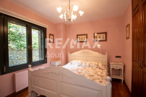 Дом с 4 спальнями в Муреси, Греция №104644 24