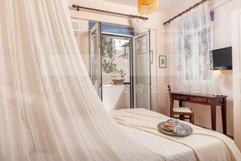 5 bedrooms Villa in Crete, Greece No. 81519 4