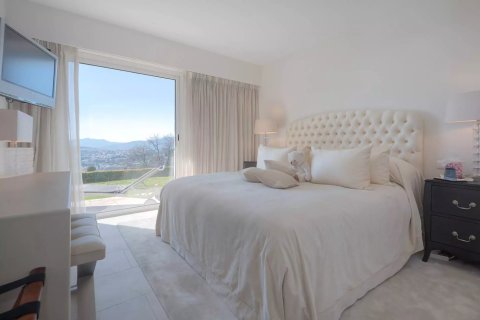 5 bedrooms Villa in Le Cannet, France No. 100262 13