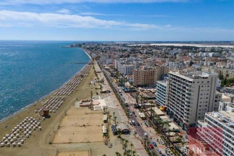 2 bedrooms Apartment in Larnaca, Cyprus No. 79460 6