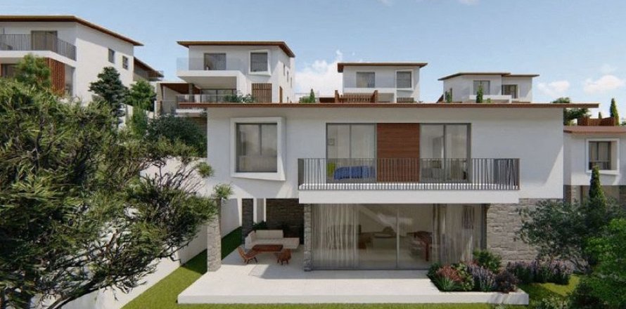 3 bedrooms Villa in Germasogeia, Cyprus No. 36870