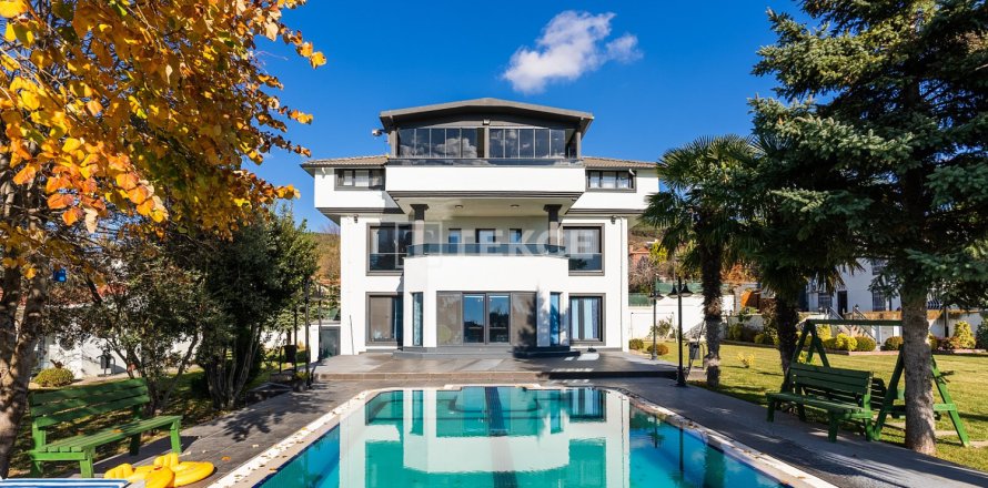 9 dormitorios Villa en Catalca, Turkey No. 88503