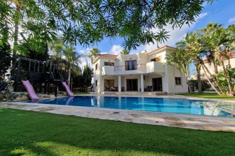 5 bedrooms Villa in Pyla, Cyprus No. 77983 1