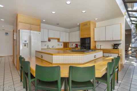 Дом с 4 спальнями в Бивер Крик, США №75476 19