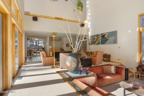 Дом с 4 спальнями в Бивер Крик, США №75476 7