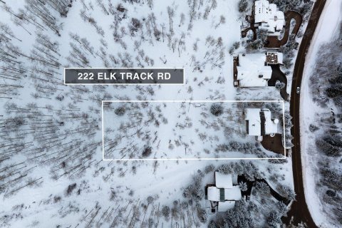 Дом с 4 спальнями в Бивер Крик, США №75476 2