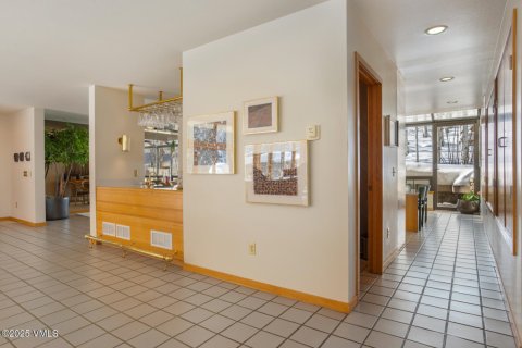 Дом с 4 спальнями в Бивер Крик, США №75476 17