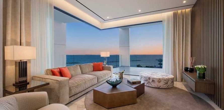 2 bedrooms Apartment in Limassol, Cyprus No. 35271