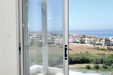 3 bedrooms House in Chloraka, Cyprus No. 71655 5