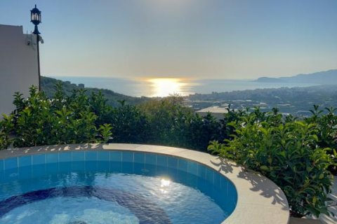 5 rooms Villa in Kargicak, Turkey No. 21461