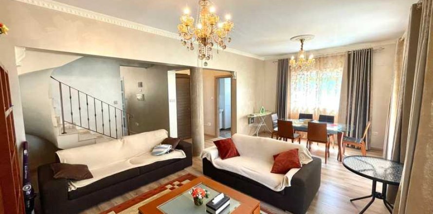 3 bedrooms Maisonette in Limassol, Cyprus No. 79384