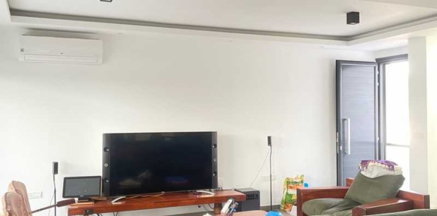 3 chambres House à Mesa Geitonia, Cyprus No. 83213