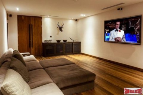 7 bedrooms Villa in Surat Thani, Thailand No. 97049 15
