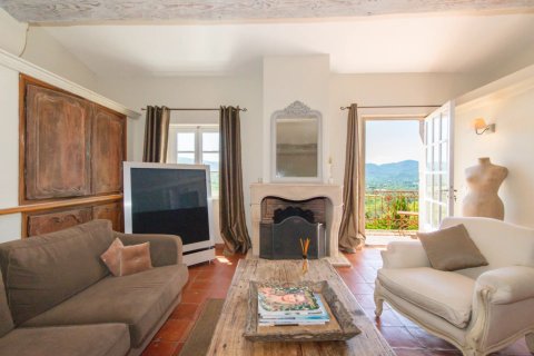 6 dormitorios Villa en Le Plan-de-la-Tour, France No. 68215 18