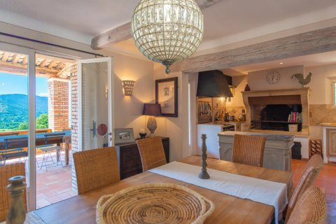 6 dormitorios Villa en Le Plan-de-la-Tour, France No. 68215 30