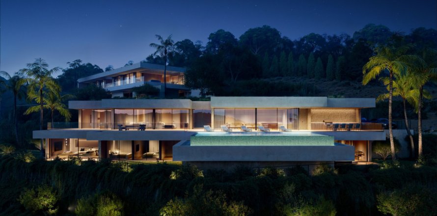 6 bedrooms Villa in Benahavis, Spain No. 112361