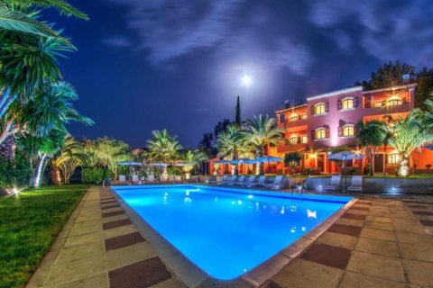 500m² Hotel in Corfu, Greece No. 108531 2