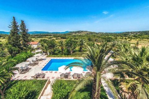 500m² Hotel in Corfu, Greece No. 108531 28