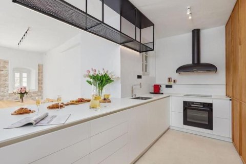 4 bedrooms House in Kotor, Montenegro No. 104823 5