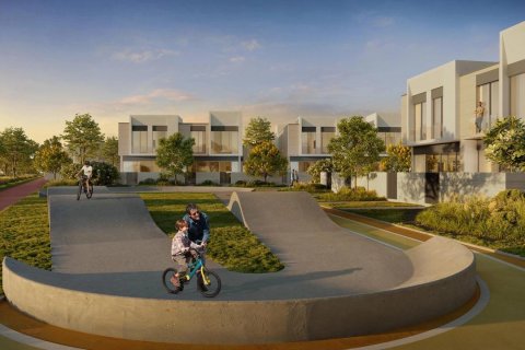 5 bedrooms Villa in Tran Nguyen Han, Vietnam No. 92030 12