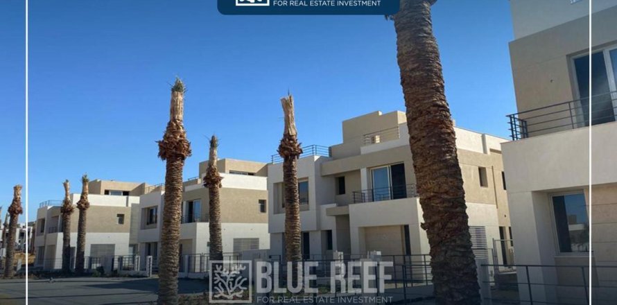 5 bedrooms Villa in Palm Hills New Cairo, Egypt No. 38663