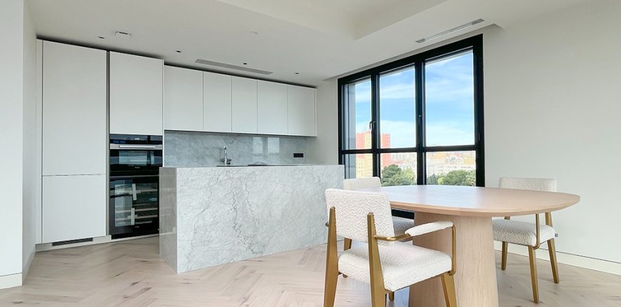 3 bedrooms Apartment on the Mallorca, Spain No. 122991