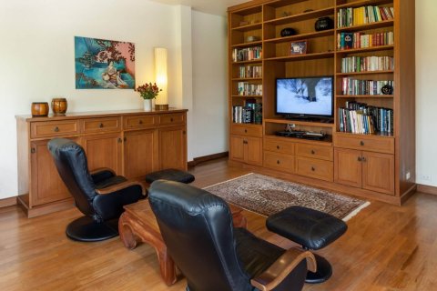 5 bedrooms House in Chiang Mai, Thailand No. 97785 14