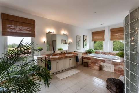 5 bedrooms House in Chiang Mai, Thailand No. 97785 5