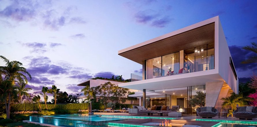 5 dormitorios Villa en Marbella, Spain No. 111698