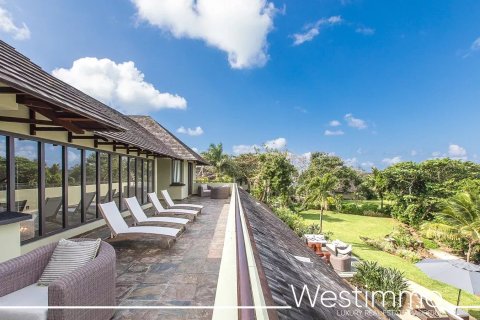 5 bedrooms Villa in Centre de Flacq, Mauritius No. 53444 2