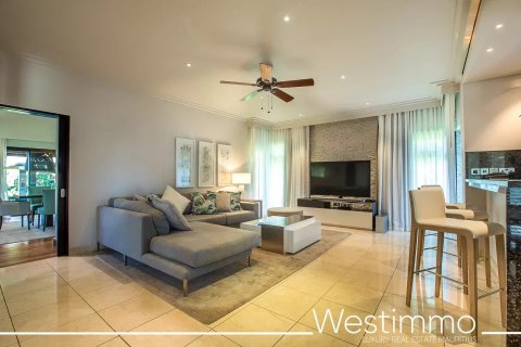 5 bedrooms Villa in Centre de Flacq, Mauritius No. 53444 13