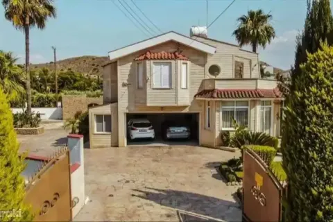 Вилла с 5 спальнями в Агиа Варвара, Кипр №75844 14