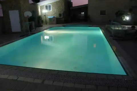 Вилла с 5 спальнями в Агиа Варвара, Кипр №75844 12