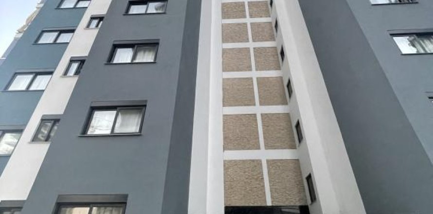 4 rooms Apartment in Mahmutlar, Turkey No. 21784