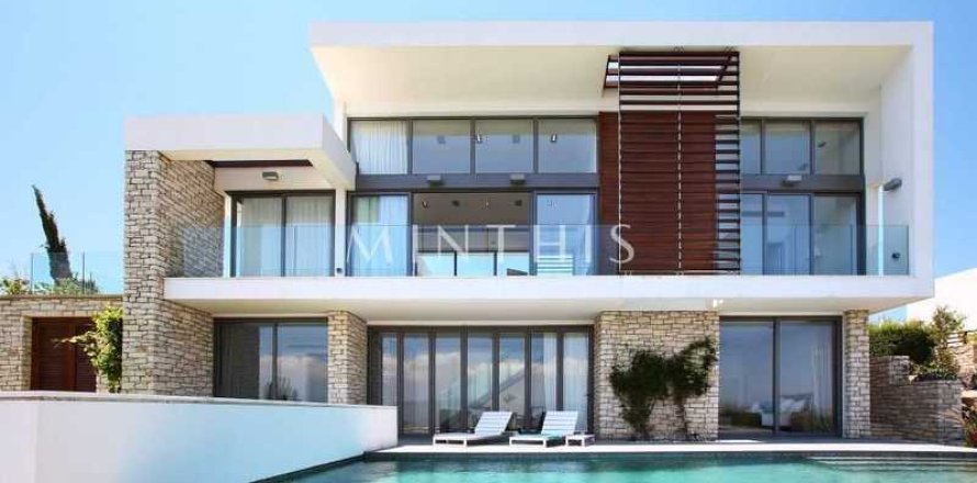 3 dormitorios Villa en Tsada, Cyprus No. 28657