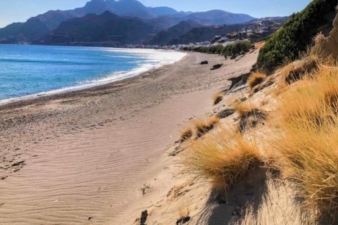 Земельный участок 21096м² в Ираклион, Греция №107428 3