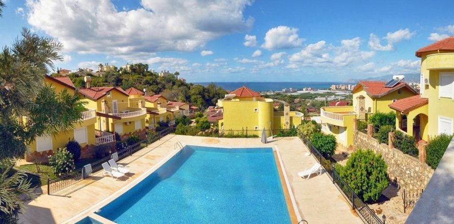 4 rooms Villa in Kargicak, Turkey No. 21261