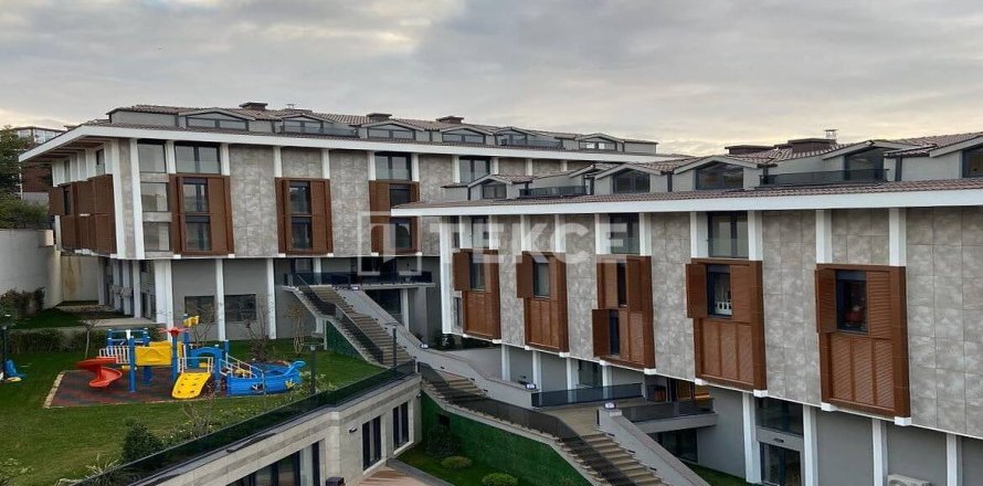 4 dormitorios Apartment en Istanbul, Turkey No. 11215