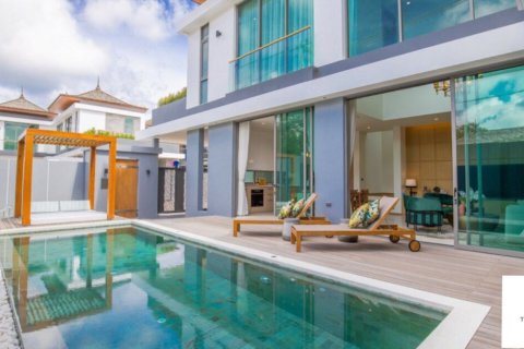 3 bedrooms Villa in Phuket, Thailand No. 96744 1